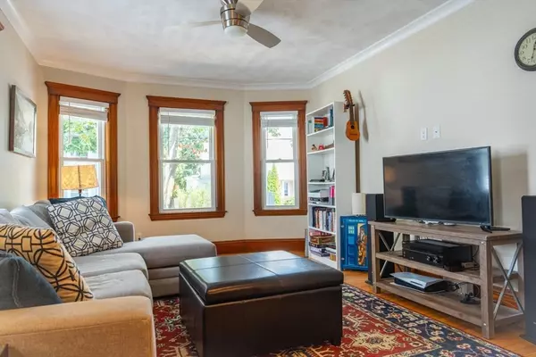Waltham, MA 02453,181 Robbins Street #1