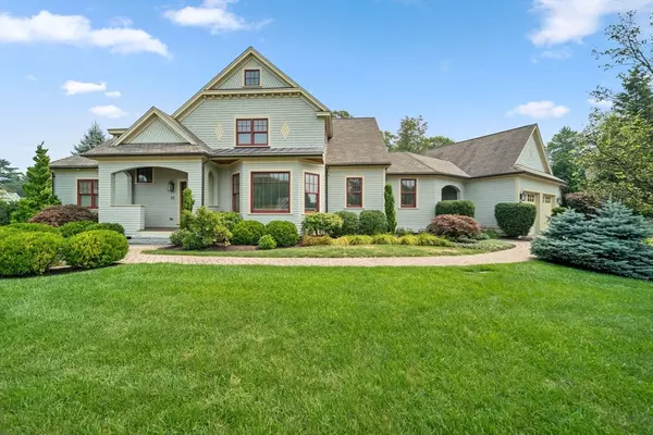 22 Whitehall Cir, Beverly, MA 01915