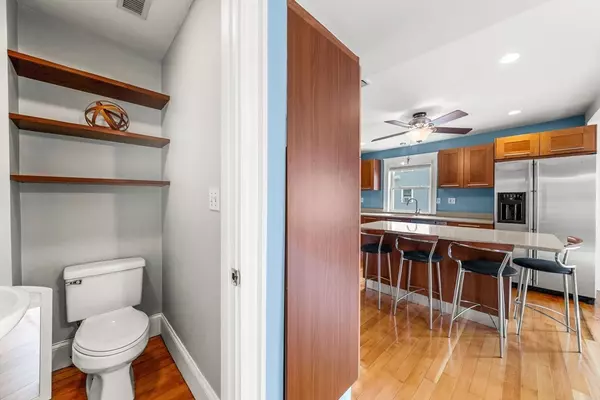 Boston, MA 02127,779 E 6th St #3