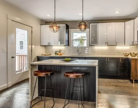 18 Rush St #1, Somerville, MA 02145