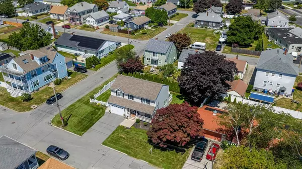 New Bedford, MA 02740,37 Luke St