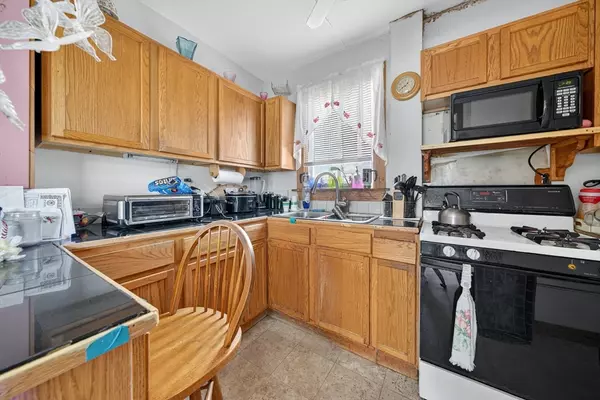 New Bedford, MA 02740,366 Ash St
