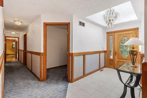 Dracut, MA 01826,1381 Hildreth St