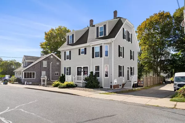 Ipswich, MA 01938,20-22 Lafayette Rd #1R