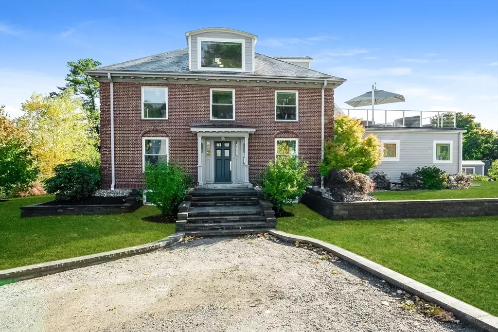 Newton, MA 02466,2-4 Evergreen Ave