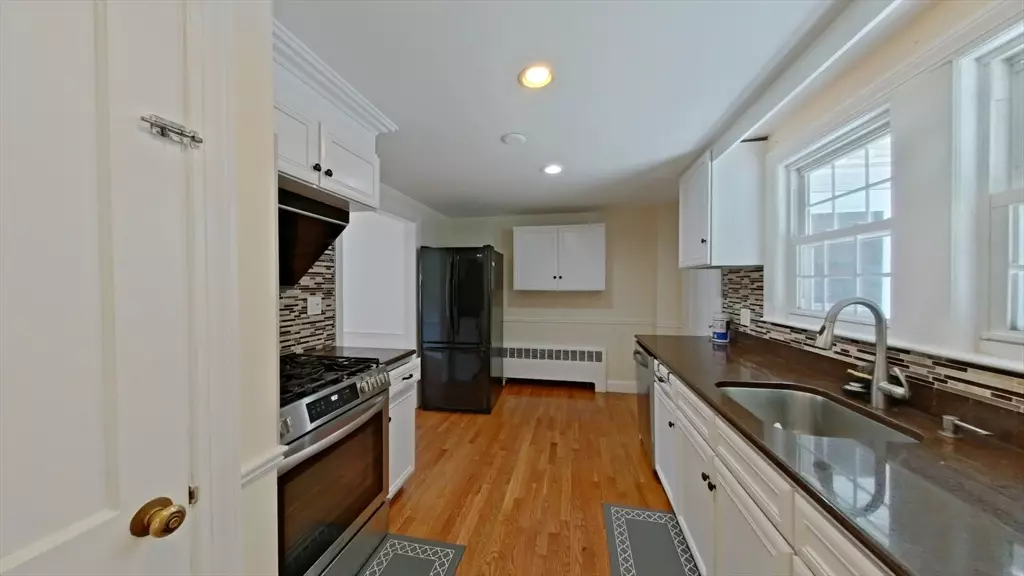 23 N Bowditch #SF, Braintree, MA 02184