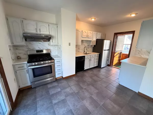 17 Upham St #2, Malden, MA 02148