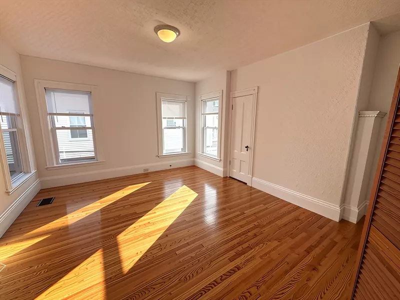 17 Upham St #1, Malden, MA 02148