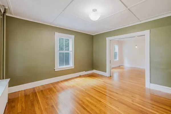Easthampton, MA 01027,125 Park St