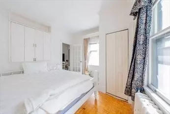 Boston, MA 02108,21 Beacon Street #2G
