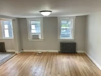 Newton, MA 02462,206 Concord Street #1