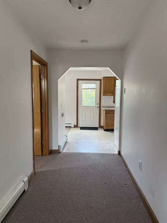 Taunton, MA 02780,40 Plain St #1