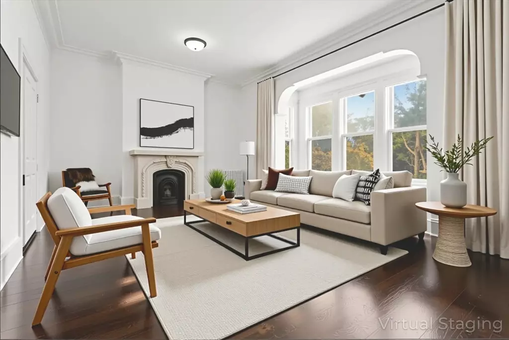 Boston, MA 02127,120 F St #2