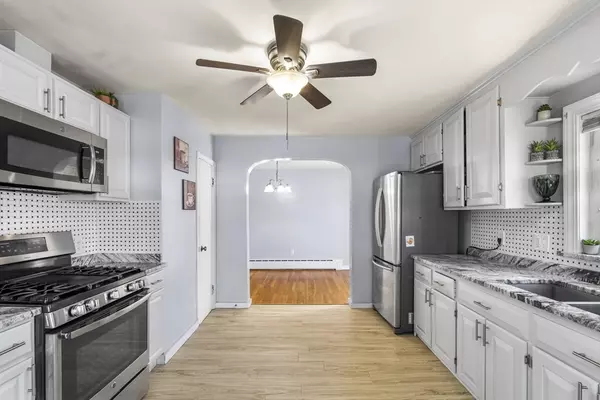 Methuen, MA 01844,34 Merrimack St