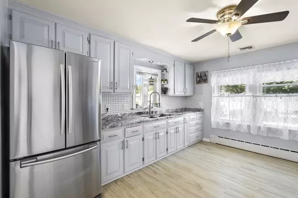 Methuen, MA 01844,34 Merrimack St