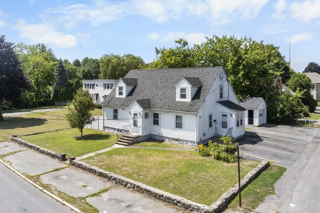 Methuen, MA 01844,34 Merrimack St