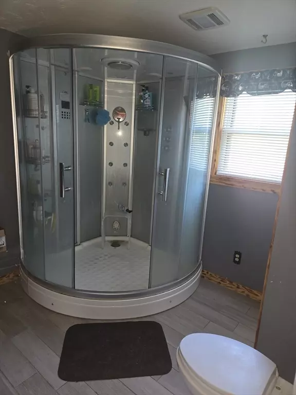 Easton, MA 02356,31 Rear Poquanticut Ave