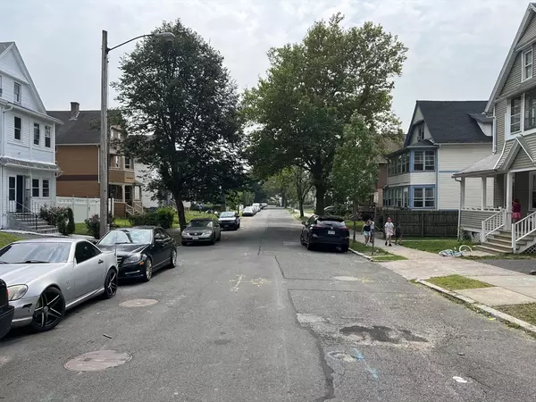 Springfield, MA 01108,72-74 Palmer Avenue