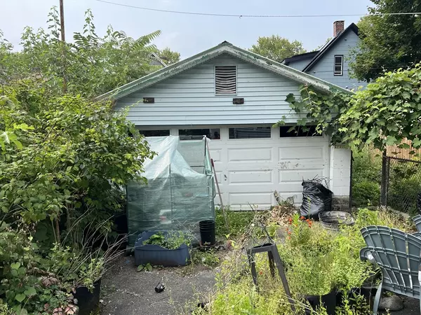 Springfield, MA 01108,72-74 Palmer Avenue