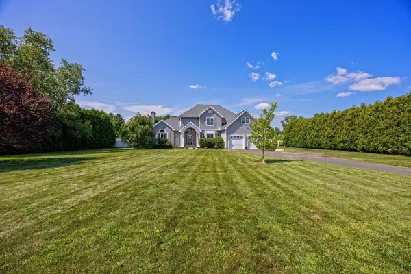 Granby, MA 01033,93 Carver Street