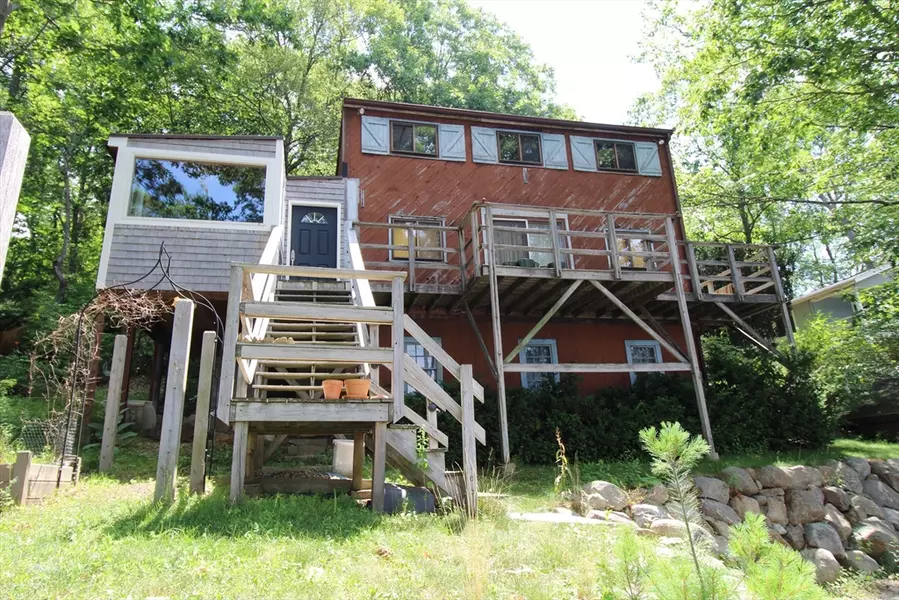 49 Woodward Avenue, Gloucester, MA 01930