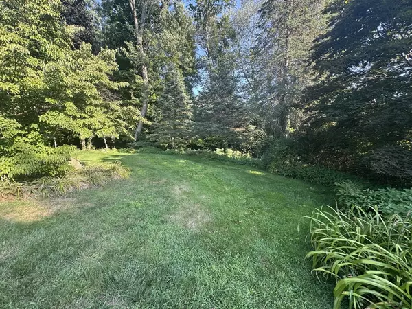 Natick, MA 01760,6 Ambler Court