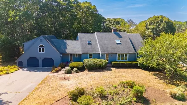 Falmouth, MA 02556,24 Fiddlers Cove Rd
