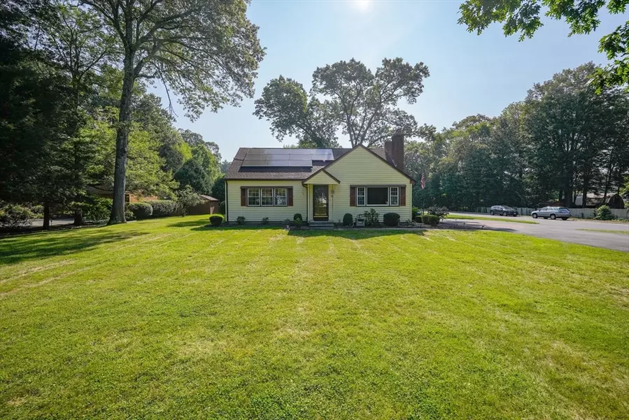 334 Munsing St, Ludlow, MA 01056