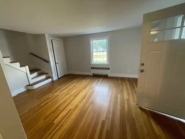Needham, MA 02494,161 Hunnewell St #1