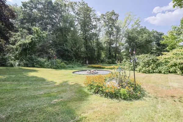 Taunton, MA 02780,443 W Britannia Street