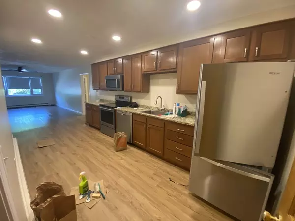 Attleboro, MA 02703,49 Dennis Street #A