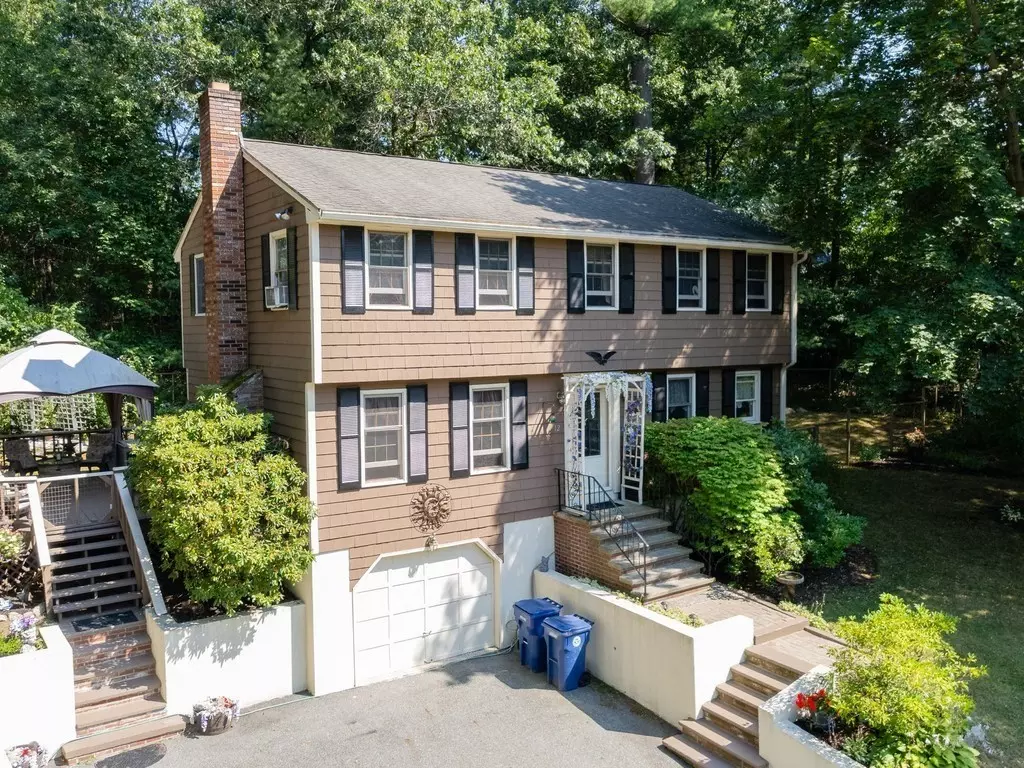 Billerica, MA 01821,12 Ridgeway Ave