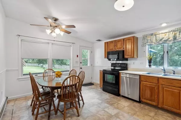 Peabody, MA 01960,5 Christopher Terrace