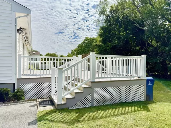 New Bedford, MA 02745,934 Monmouth St