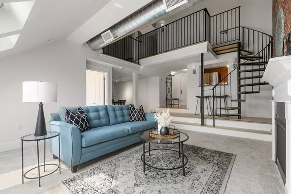 52 Sanborn Street #408, Reading, MA 01867