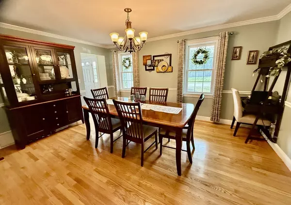 Pembroke, MA 02359,16 Seltsam Way