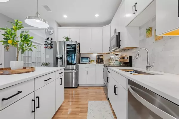Westborough, MA 01581,12302 Peters Farm Way #302