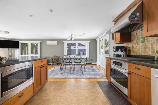 Fall River, MA 02723,79 Reservoir St