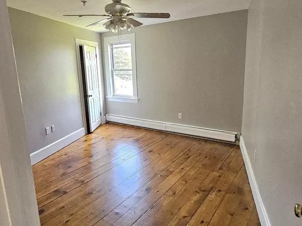 Lowell, MA 01852,762 Gorham St #3