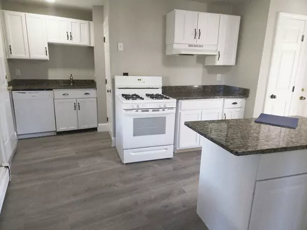 762 Gorham St #3, Lowell, MA 01852