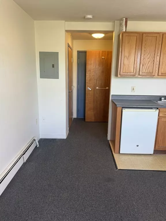 Quincy, MA 02169,514 South Street #3