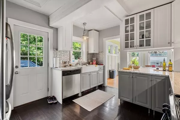 Swampscott, MA 01907,106 Rockland St