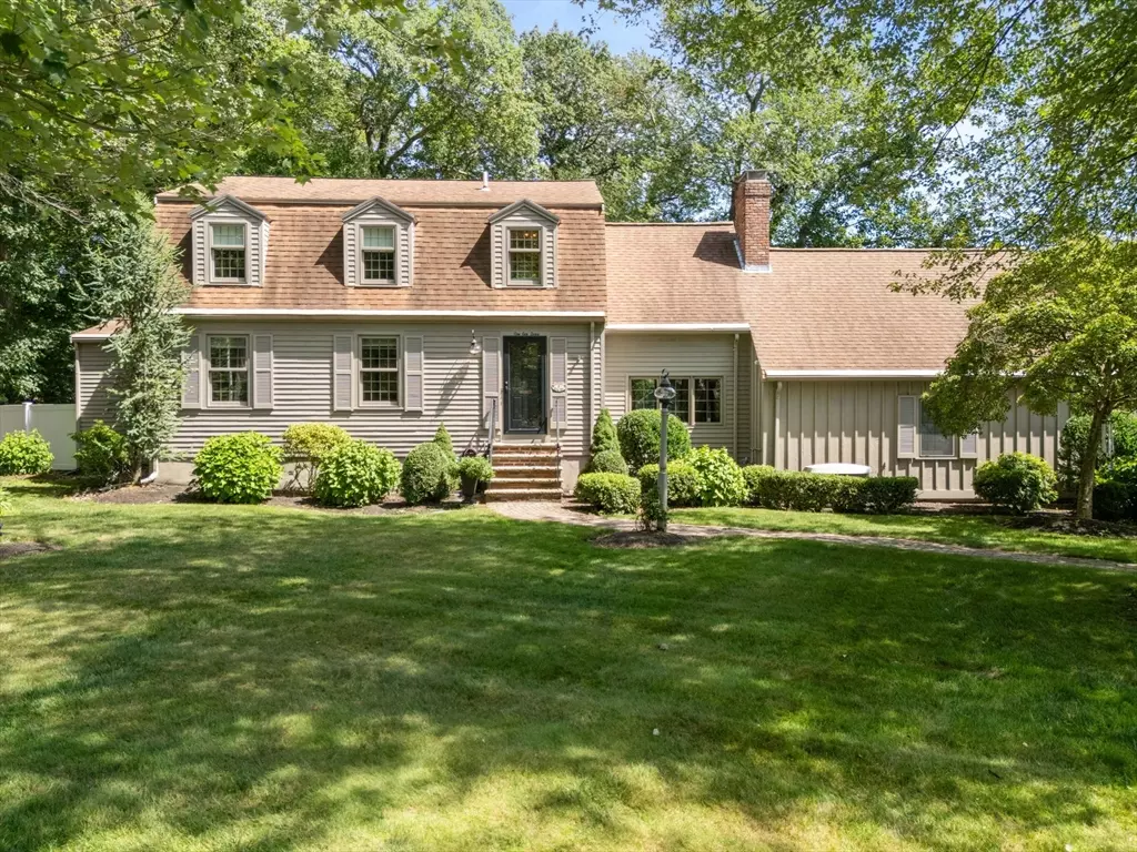 Saugus, MA 01906,1 Eric Drive