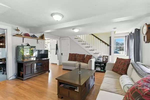 Gloucester, MA 01930,13 Maplewood Ave