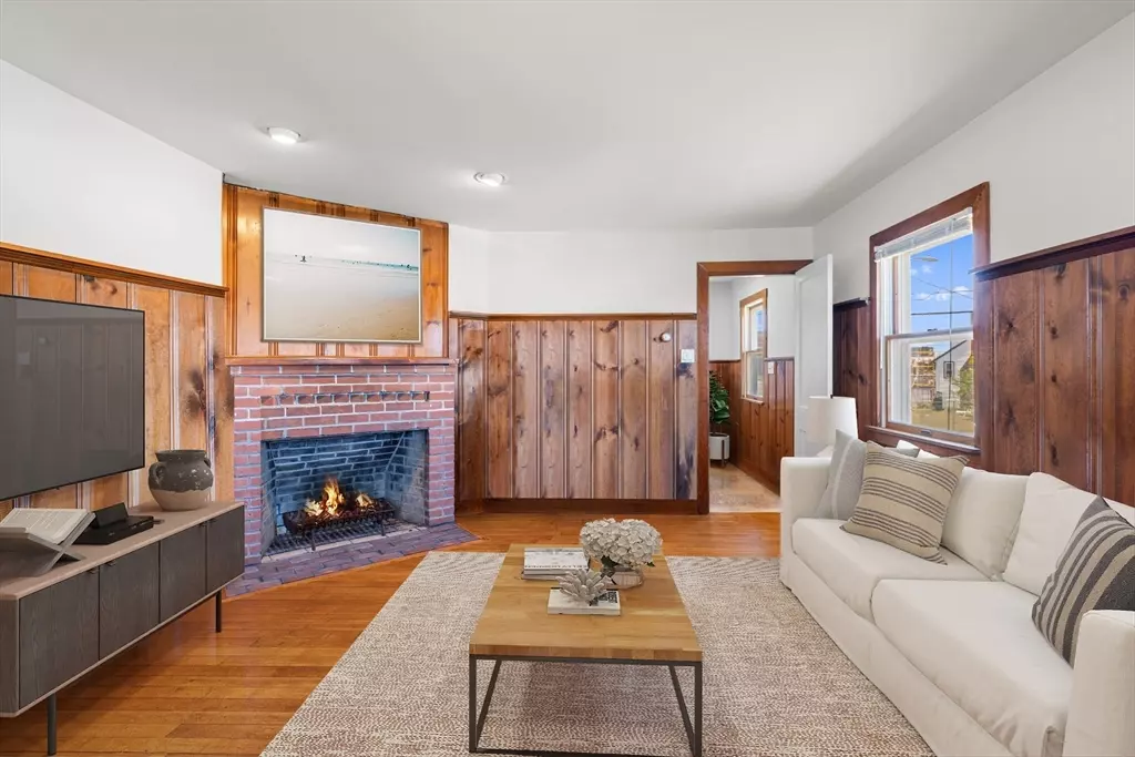 Bourne, MA 02532,60 Bourne Neck Drive