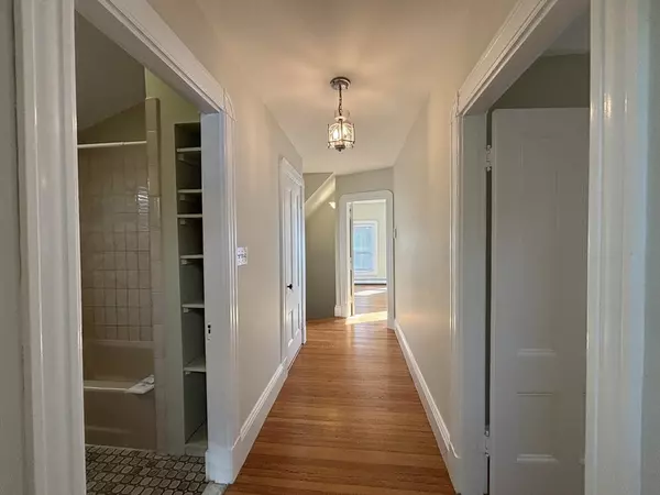 Cambridge, MA 02140,11 Traymore #11