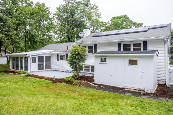 Worcester, MA 01609,477 Salisbury St