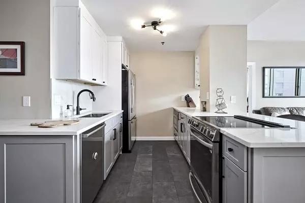 Boston, MA 02114,234 Causeway St #918