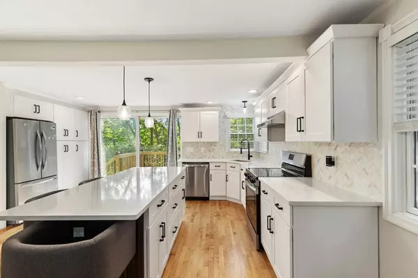 Georgetown, MA 01833,35 Spofford