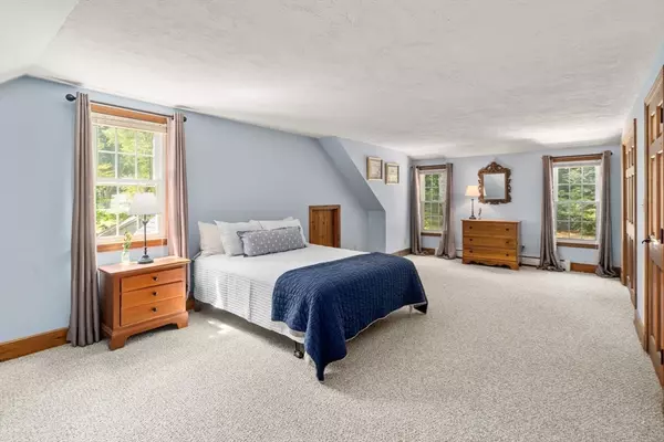 Pembroke, MA 02359,223 Elm Street